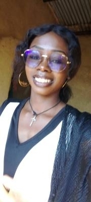 Vanessa 23 Jahre Yaounde Kamerun