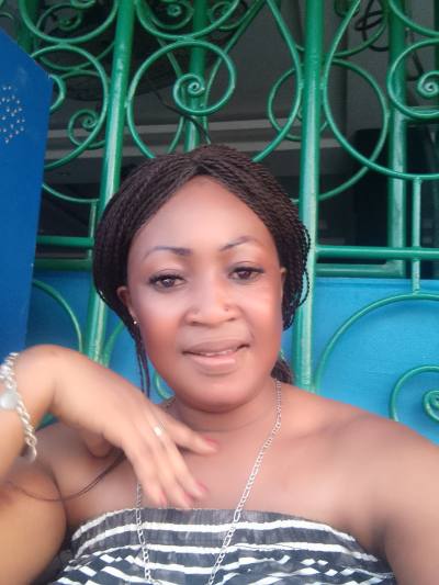 Elise 36 ans Douala Cameroun