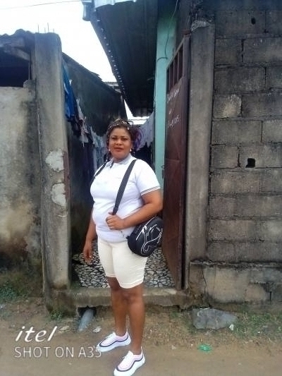 Gertrude 38 years Bafang Cameroon