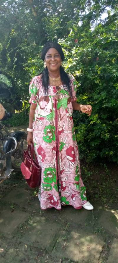 Jolie 59 ans Douala Cameroun