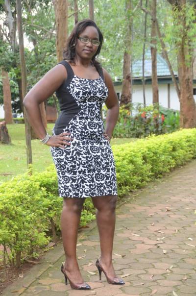 Marie-Christelle 34 ans Yaoundé Cameroun
