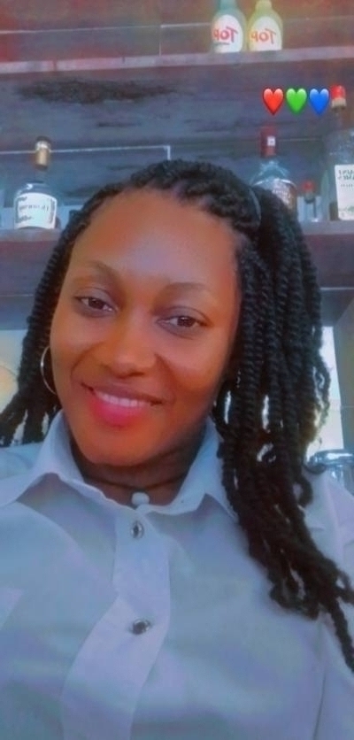 Stephanie 34 ans Kribi 1er  Cameroun