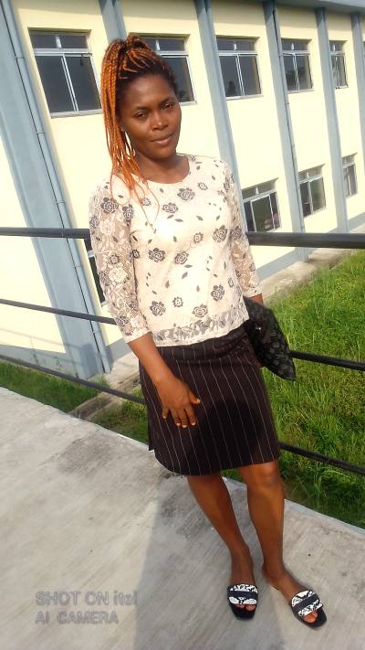 Sylvie 33 ans Littoral  Cameroun