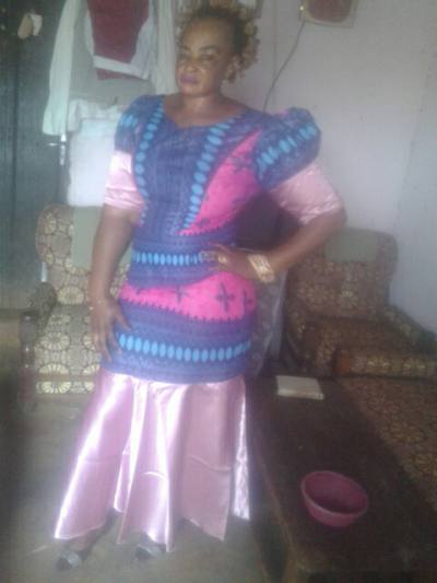 Francoise 54 ans Yaoundé Cameroun