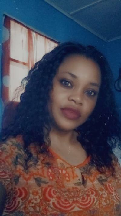 Angelina 36 ans Libreville Gabon