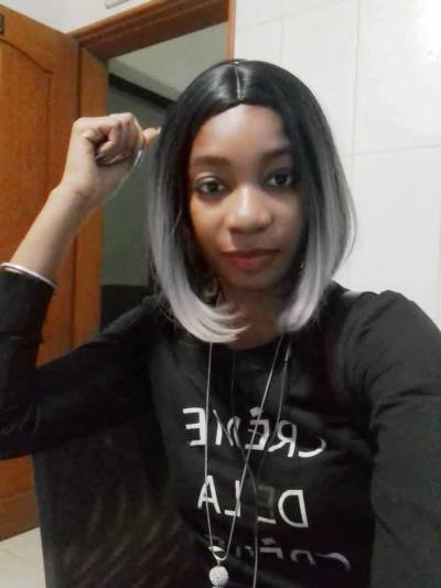 Isabelle 33 ans Yaounde 5 Cameroun