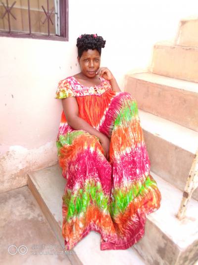 Xaverie 44 ans Mfoudi Cameroun