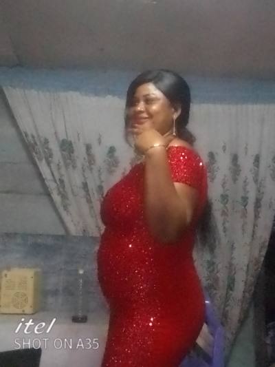 Gertrude 38 years Bafang Cameroon
