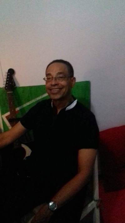 Renaud  59 ans Schoelcher  Martinique