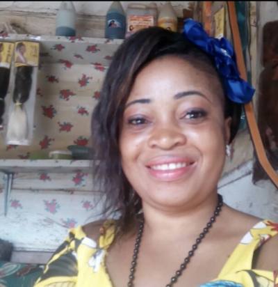 Carole 33 years Yaoundé  Cameroon