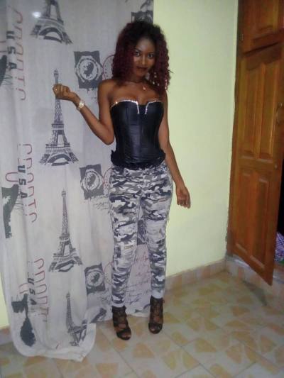 Mirabelle 29 ans Yaoundé 4 Cameroun