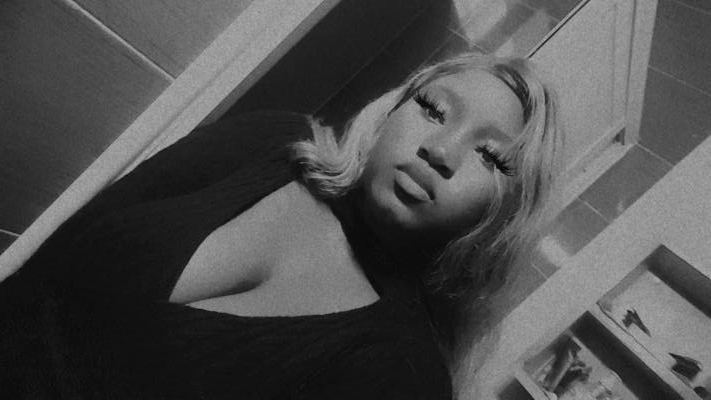 Marwa 22 ans Manitoba Canada