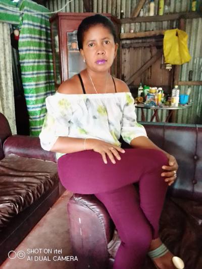 Betsabo 41 ans Antalaha Madagascar