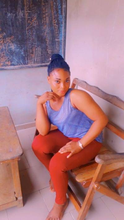 Christiane 29 ans Yopougon  Côte d'Ivoire