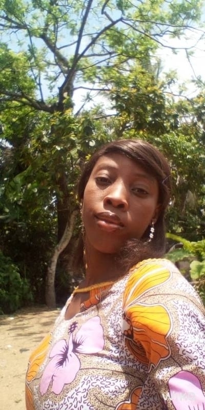 Francoise 32 ans Douala Cameroun