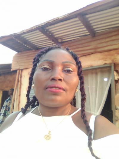 Beatrice 52 Jahre Ydé Kamerun