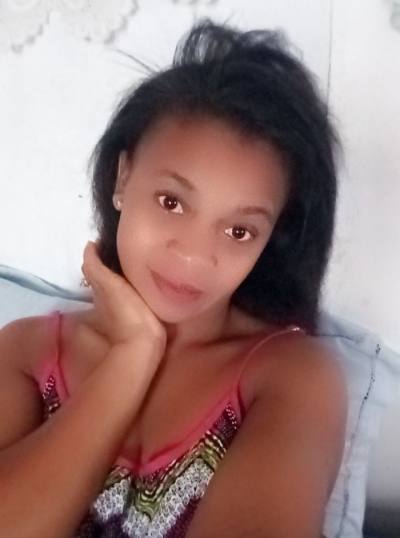 Rayane 35 ans Andapa Madagascar