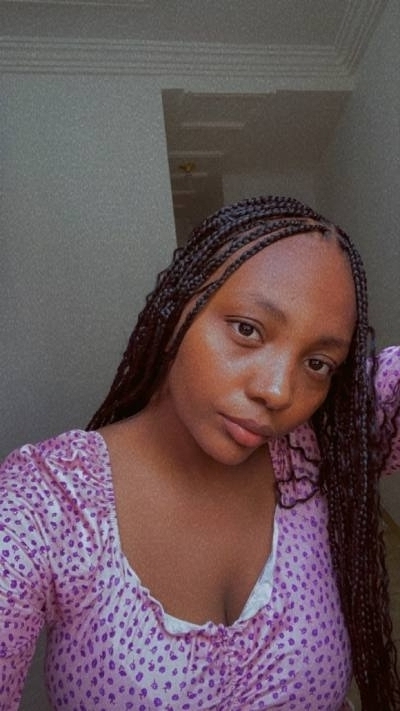 Gigi 22 Jahre Douala  Kamerun