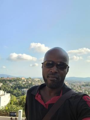 Serge 39 ans Grasse  France