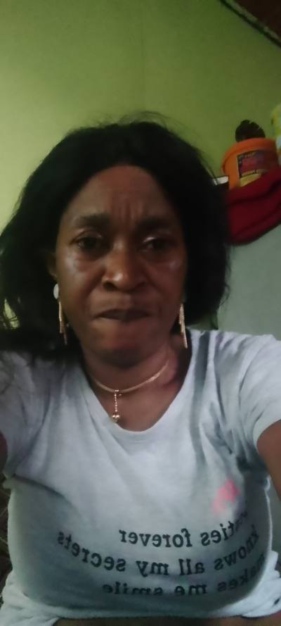 Francine 41 ans Libreville  Gabon