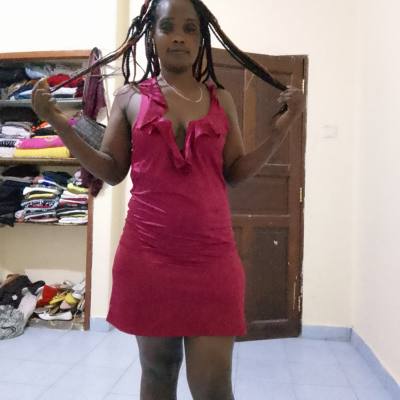Alina 32 Jahre Mombasa Kenia