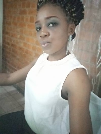 Laiticia 39 ans Bassa  Cameroun
