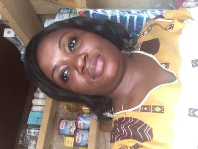 Liliane 37 Jahre Yaoundé Kamerun