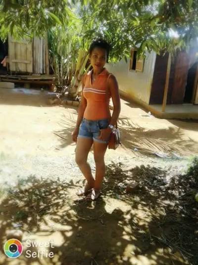 Anisha 30 ans Sambava Madagascar