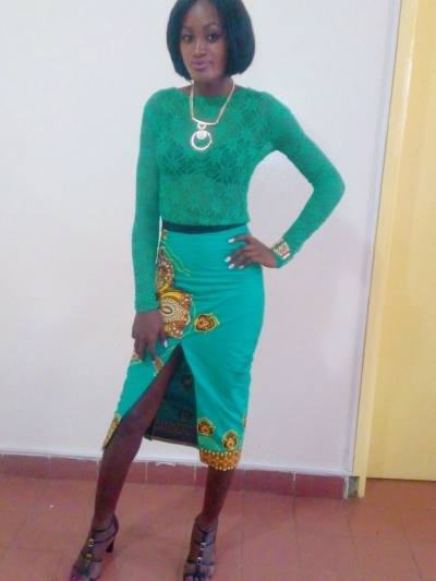 Vanessa 25 ans Yaounde Cameroun