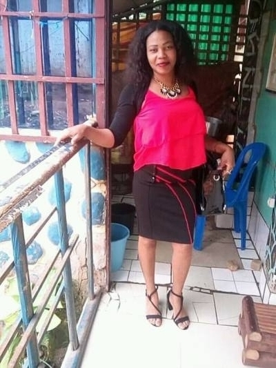 Marlise  37 Jahre Yaoundé Kamerun