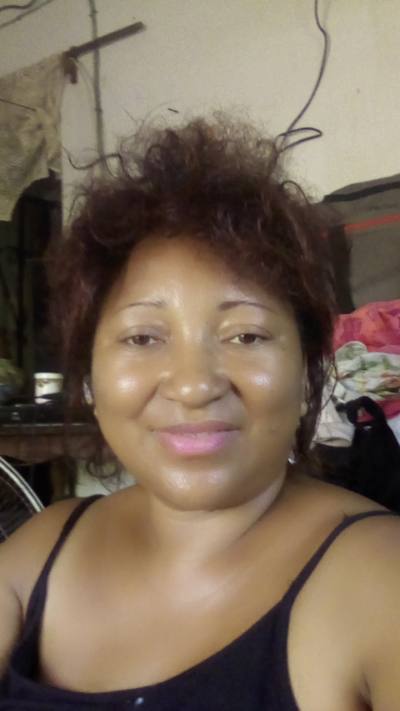Arline 54 ans Urbaine De Toamasina  Madagascar