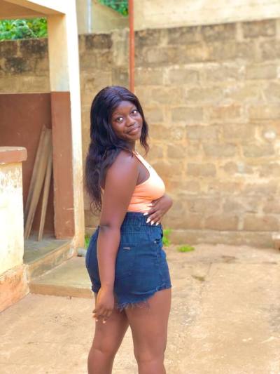 Sonia 21 ans Lomé  Togo