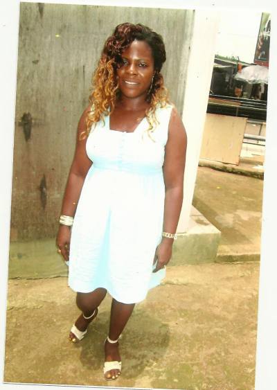 Camille 44 ans Douala Cameroun