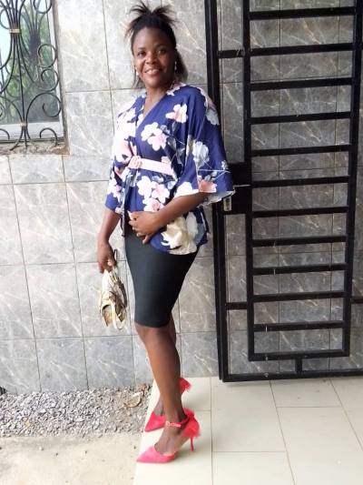 Christelle 32 ans Yaoundé  Cameroun