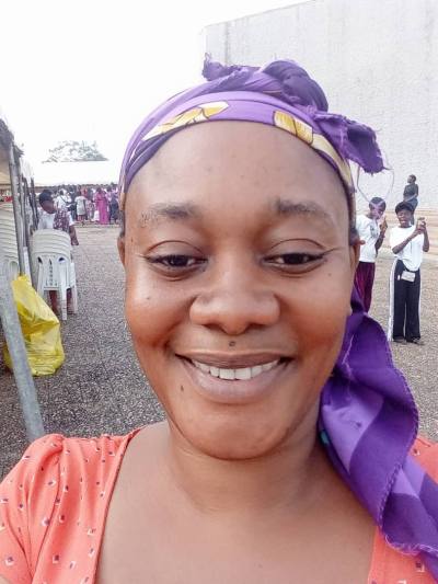 Roseline 39 Jahre Treichville  Elfenbeinküste