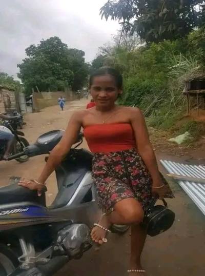 Michella 26 ans Sambava Madagascar