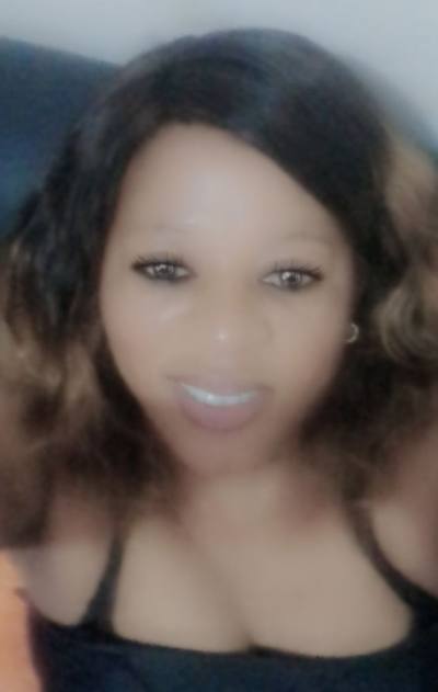 Sheyla 34 years Centre Cameroon