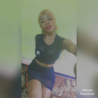 Larissa 26 years Yaounde 5ème Cameroon