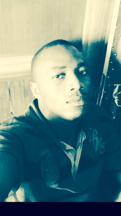 Eric 47 ans Nkoabang  Cameroun