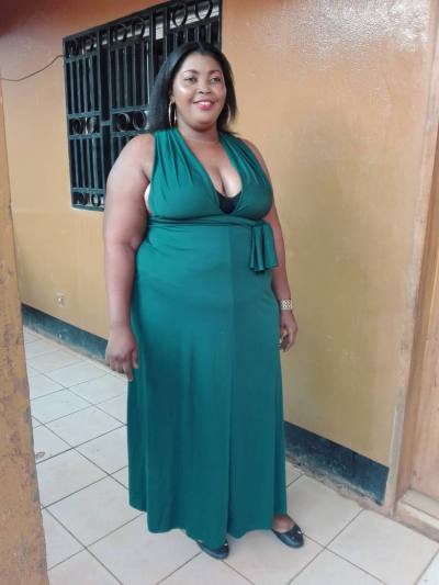 Estelle 41 Jahre Yaoundé Kamerun