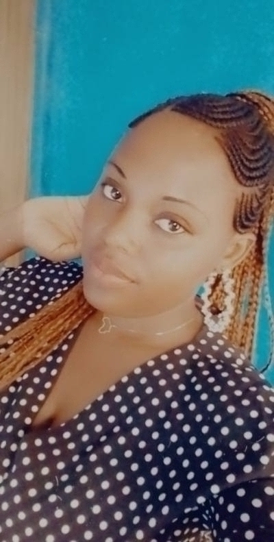Octavia 34 years Yaounde Cameroon