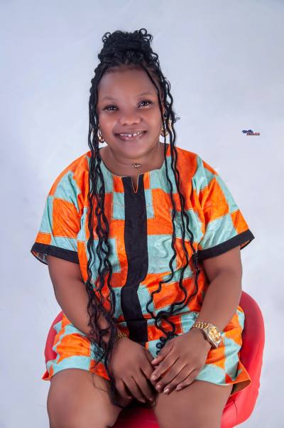 Doris 34 ans Lomé  Togo