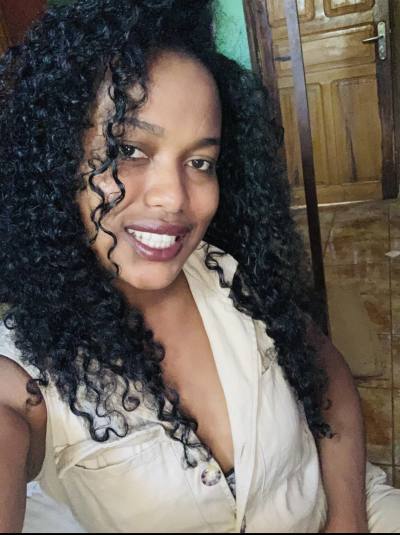 Jessica 31 ans Antsiranana Madagascar