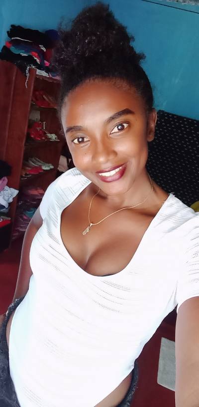 Odette 31 years Ambilobe Madagascar