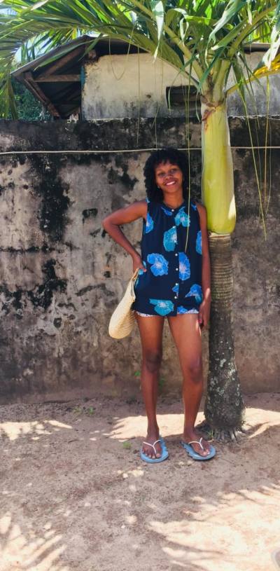 Sandrica 27 ans Sambava Madagascar
