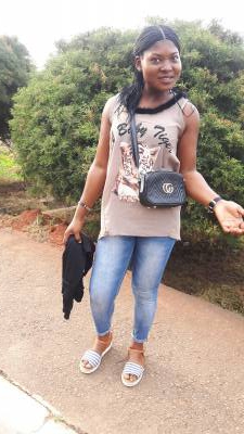 Rosalie 29 ans Centre Cameroun