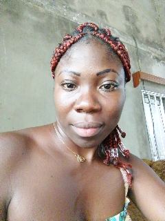 Claudia 32 years Mfou  Cameroon