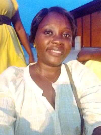 Aryelle  35 ans Libreville  Gabon