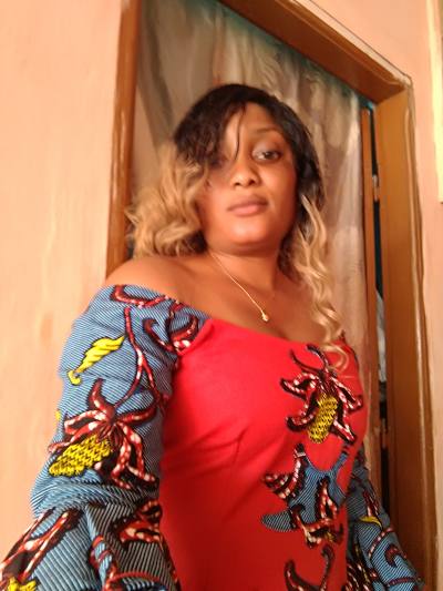 Heloïde 31 ans Lomé  Togo