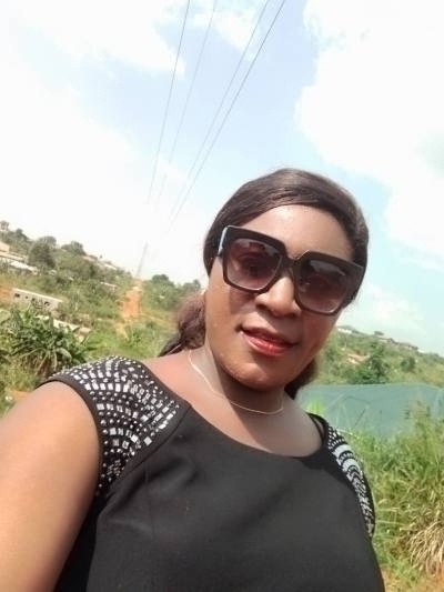 Dorothy 45 ans Yaoundé Cameroun
